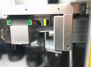 Ultrasona Sealing Kosmetika Tuba Pleniga Maŝino